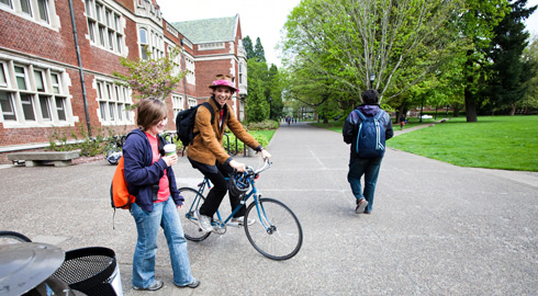 students in front of Eliot hall